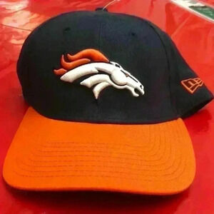Broncos 🏈 Game Cap 🐎